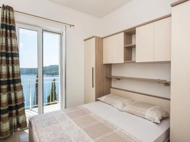 Ari Apartamento